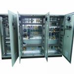 Montagem de painéis elétricos